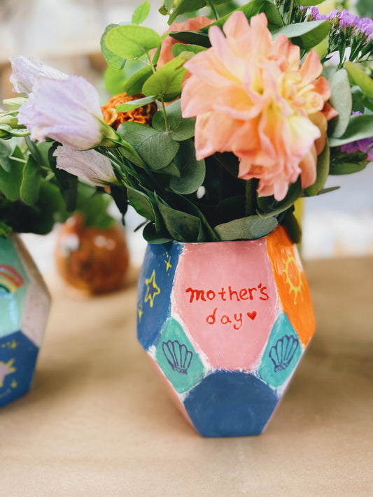 Mother's Day Vase and Bouquet